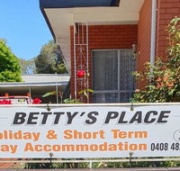Betty's Place - Accommodation Gold Coast