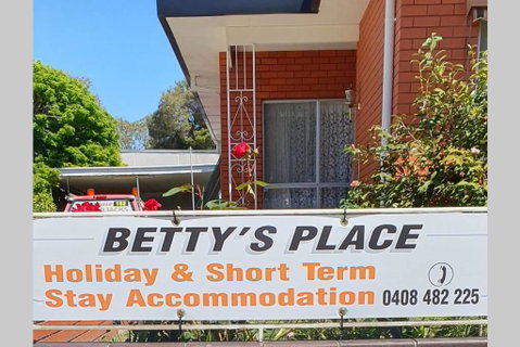 Betty's Place - Accommodation Gold Coast 0