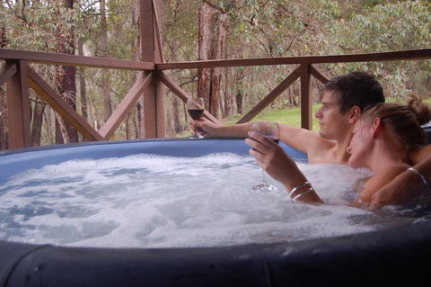 Beyonderup Falls Adult Retreat - Gold Coast 4U 0
