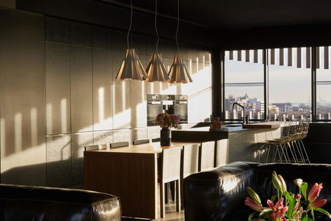 Birdcage Penthouse Luxury Melbourne Ultra Modern Industrial Chic - Accommodation Gold Coast 3