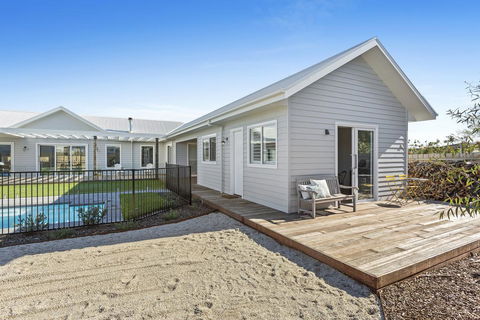 Birdrock Beach Bed And Breakfast - Gold Coast 4U 1