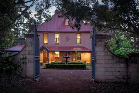 Birdwood Estate - Gold Coast 4U 2