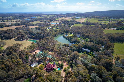 Birdwood Estate - Gold Coast 4U 1