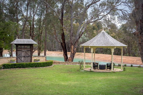 Birdwood Estate - Gold Coast 4U 3