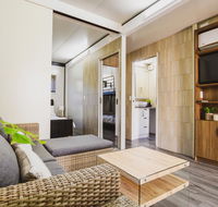 Blue Sapphire Village - Accommodation Gold Coast