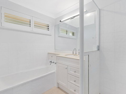 Blue Summer House - Accommodation Gold Coast 3