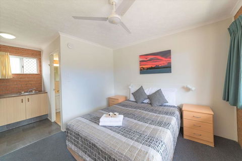 Blue Waters Motel - Accommodation Gold Coast 3