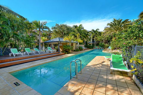 BlueSkyApts@Turtle Beach Resort Ground Floor Near Water Park & Pools - Gold Coast 4U 1