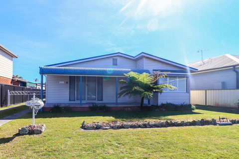 Boikon Beach House - Gold Coast 4U 0