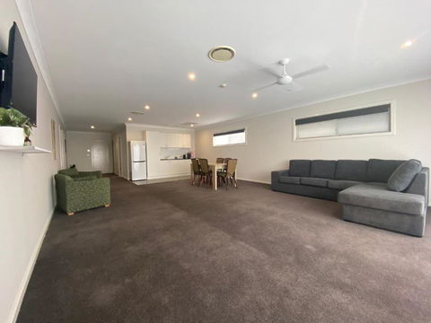 Timbertown Motel - Accommodation Gold Coast 3