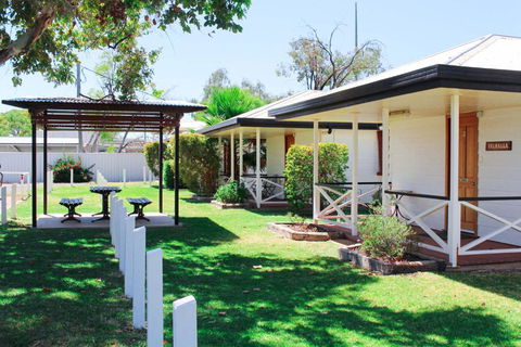 Warrego Hotel Motel Cunnamulla - Gold Coast 4U 0