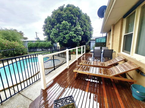 Waterfront Quiet Stay Off Geelong & Avalon Airport - Accommodation Gold Coast 2