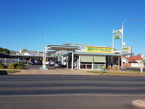 Wattle Tree Motel - Accommodation Gold Coast 0