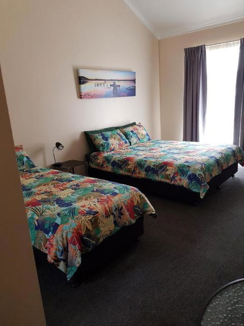 Wentworth Central Motor Inn - 1 Gold Coast 1