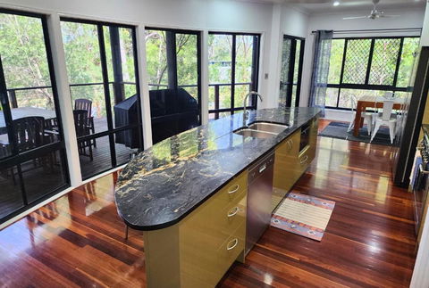 EUROLIE ON HIGH At Kingfisher Bay Fraser Island - Accommodation Gold Coast 3