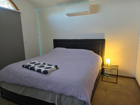 Family Retreat - Narre Warren - Accommodation Gold Coast 4