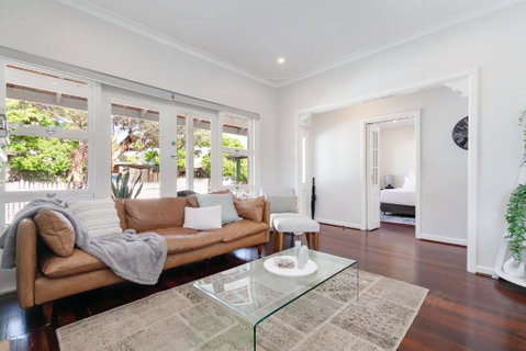 Guildford Cottage By Swan Bnb Management - Accommodation Gold Coast 1
