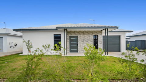 Berrimah Cozy Retreat - Accommodation Gold Coast 2