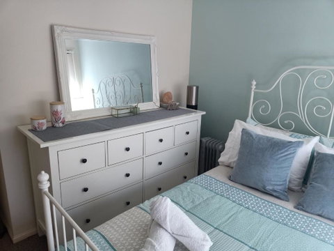 Tingalpa Townhouse Treat - Accommodation Gold Coast 1