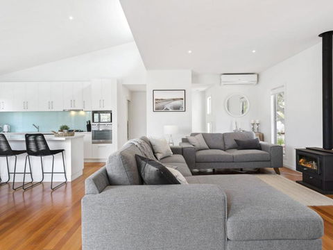 You Me And The Sea Blairgowrie - Accommodation Gold Coast 2