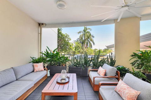 You Will Never Want To Leave - Accommodation Gold Coast 0