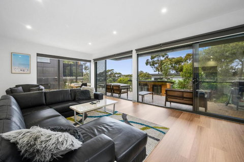 Zahra Lodge - Accommodation Gold Coast 0