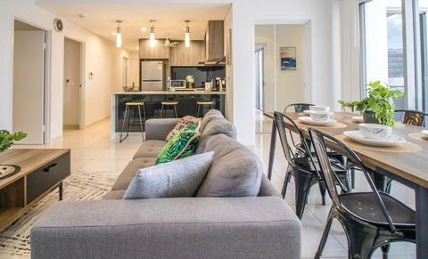 ZEN CENTRAL CBD - Affordable 3-Bdrm Apt In The Heart Of Darwin City - Accommodation Gold Coast 2