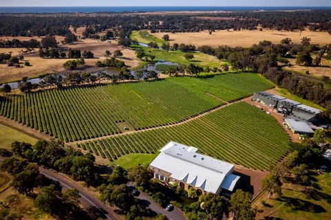 Busselton Jetty + Train Ride + Winery + Scenic Drive Full Day Tour - Accommodation Gold Coast 3