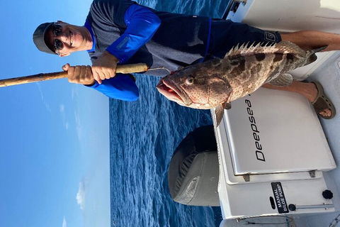 1/2 Day 5 Hour Offshore Fishing Charter - Accommodation Gold Coast 5