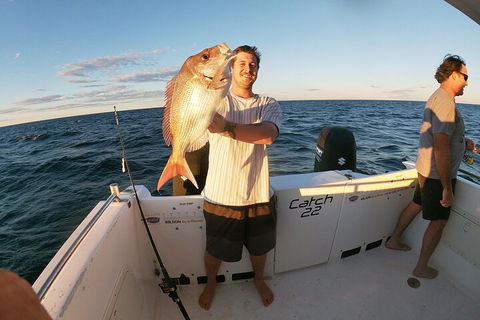 3/4 Day 7 Hour Offshore Fishing Charter - Accommodation Gold Coast 3