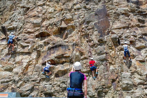 Rock Climbing At The Kangaroo Point Cliffs In Brisbane - Accommodation Gold Coast 2
