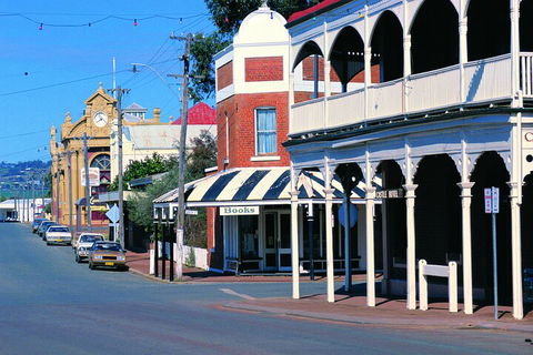 Wave Rock, York, Wildflowers, And Aboriginal Cultural Day Tour From Perth - Accommodation Gold Coast 3