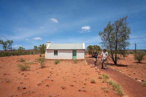 Private Cultural And Historical Painted Desert Tour In Hermannsburg - 1 Gold Coast 1