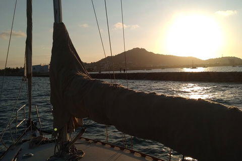 Townsville Small Group Sunset Sail Sailing Cruise Boat Tour Charter Hire - Accommodation Gold Coast 2