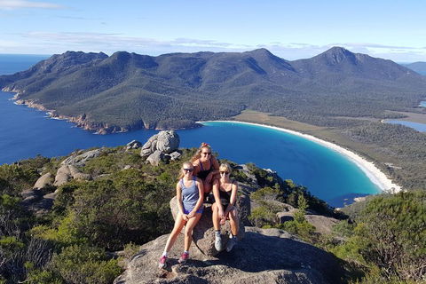 2-Day Tas East Coast Escape Tour Including Bay Of Fires, Wineglass Bay & Devils - Accommodation Gold Coast 1