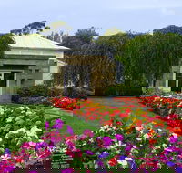 Hobart City Sightseeing Tour Including MONA Admission - Accommodation Gold Coast