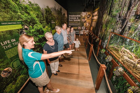 Cairns Aquarium Tour By Twilight With Drink And Appetiser - Accommodation Gold Coast 2