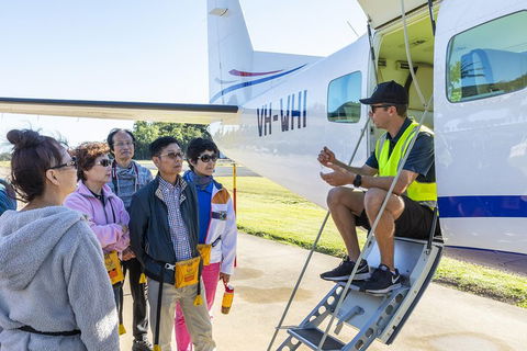 Scenic Flight - Great Barrier Reef, Heart Reef, Whitehaven Beach & Hill Inlet! - Accommodation Gold Coast 1