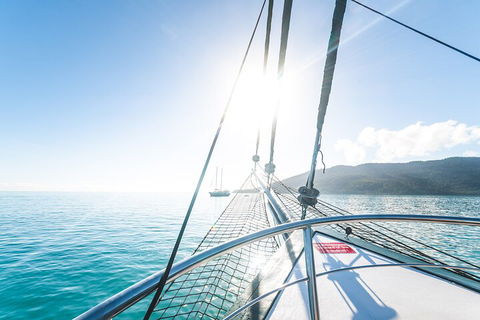 2 Night Whitsunday Islands Cruise On New Horizon From Airlie Beach - Accommodation Gold Coast 2