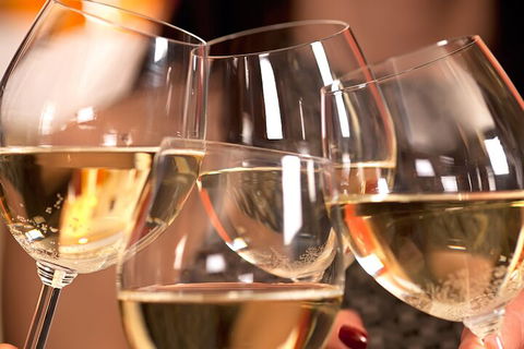 Yarra Valley Wine Tour Inc Lunch With A Glass Of Wine, Tastings And Chocolate - Accommodation Gold Coast 5