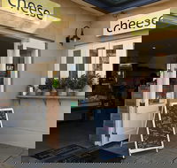 Small Group Adelaide Hills and Hahndorf Hideaway Tour from Adelaide - Accommodation Gold Coast