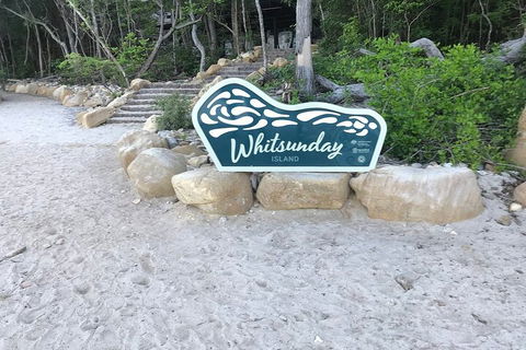 2 Night Small Group Whitsundays Sailing Adventure Aboard Mandrake - Accommodation Gold Coast 1