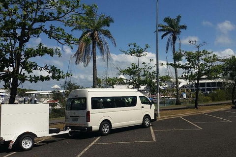 Airport Transfer To Or From Cairns Hotels For Up To 13 People - Accommodation Gold Coast 1