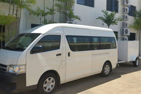 Airport Transfer To Or From Cairns Hotels For Up To 13 People - Accommodation Gold Coast 2