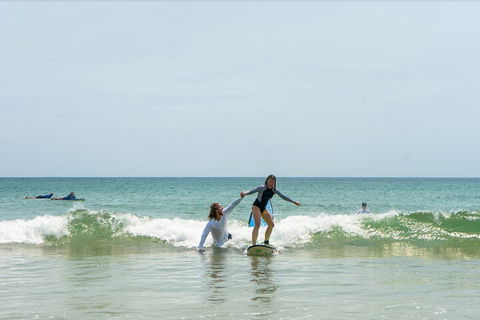 Private Beginners Surf Lessons, Noosa World Surf Reserve - Accommodation Gold Coast 0