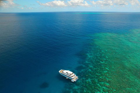 Great Barrier Reef Snorkeling And Diving Cruise From Cairns - Accommodation Gold Coast 4